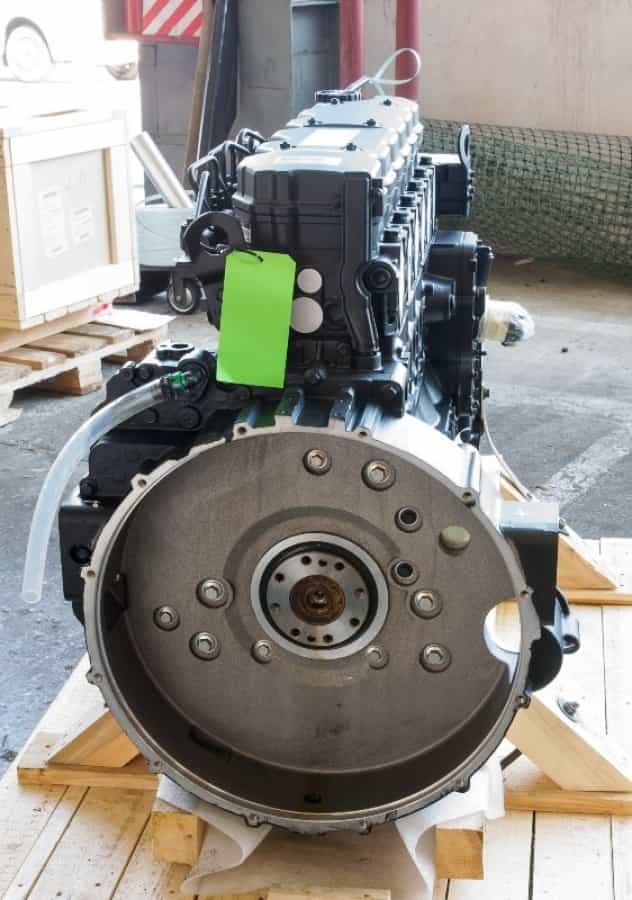 Двигатель Cummins 6isbe  LONG-BLOCK (285 л.с.) Евро-3, НОВЫЙ